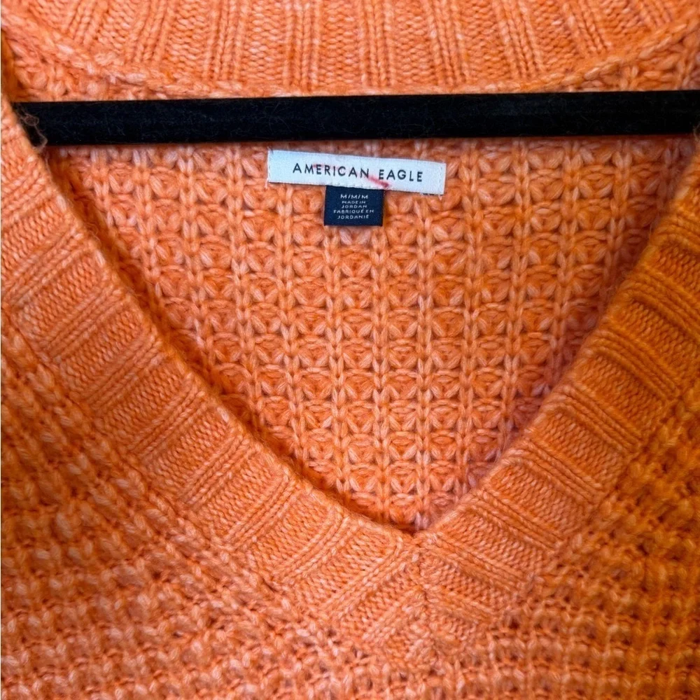 M • American Eagle  • Whoa So Cozy Waffle V-Neck Oversized Sweater - Picture 4 of 9